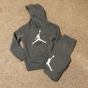 NWOT grey Jordan outfit